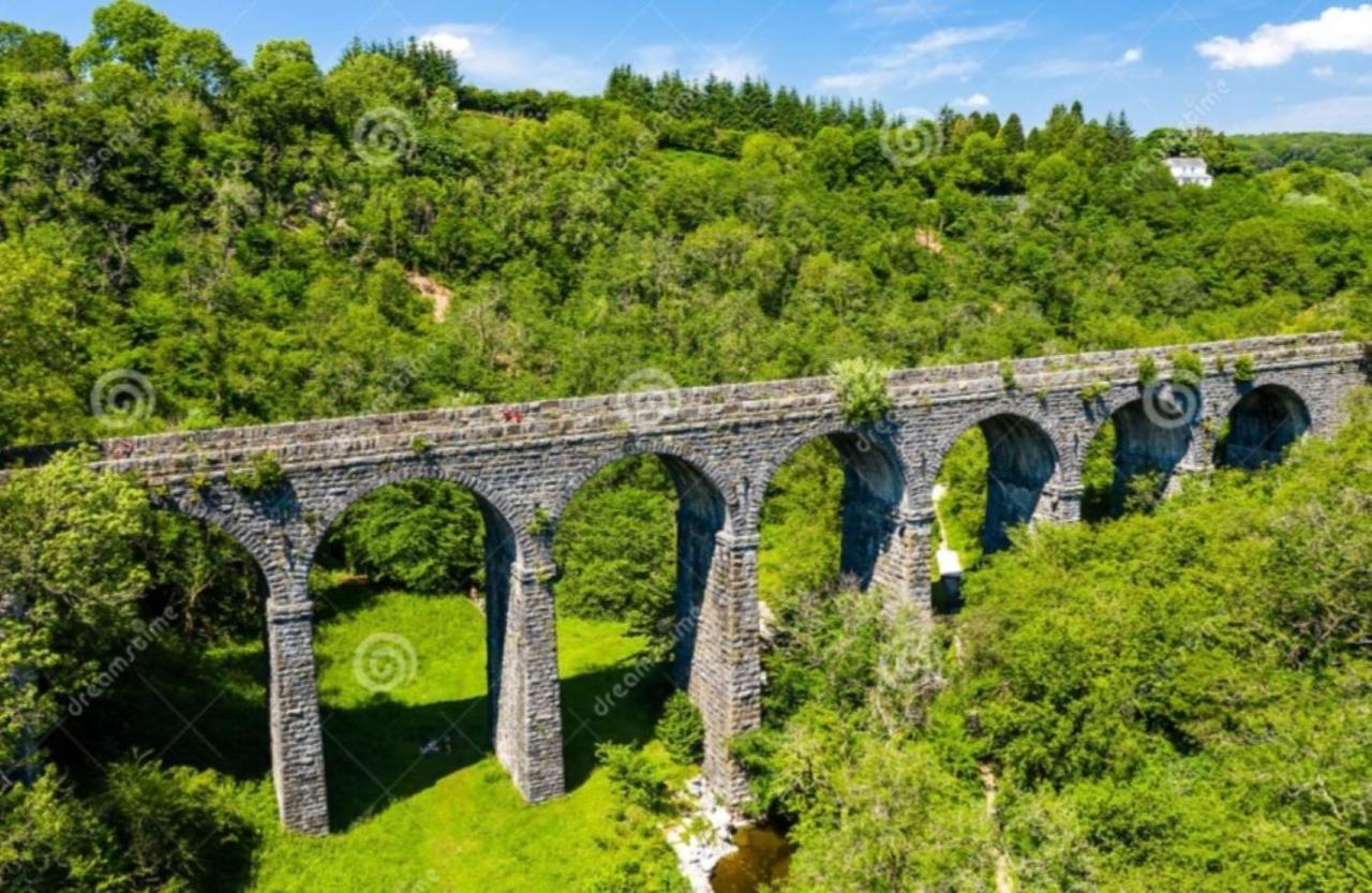 Апартаменты Viaduct View - Cefn Coed Мертир-Тидвилл Экстерьер фото